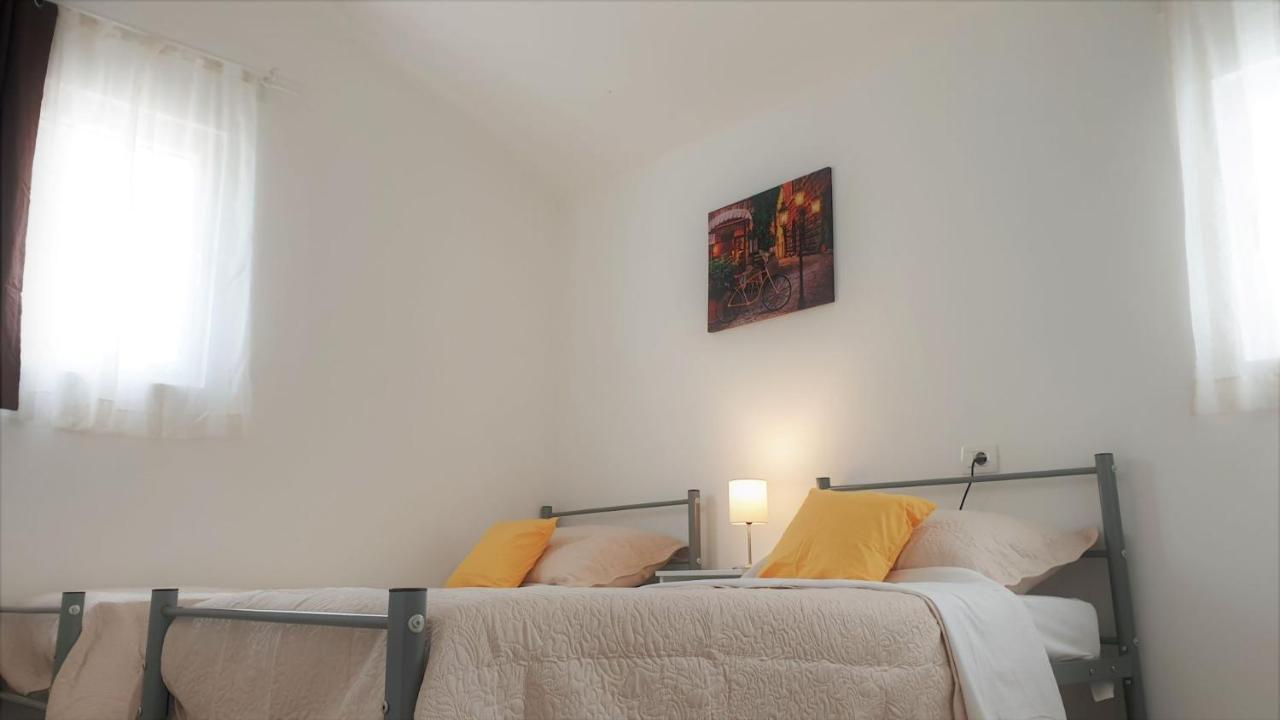 Apartments Solta Rogač Kültér fotó
